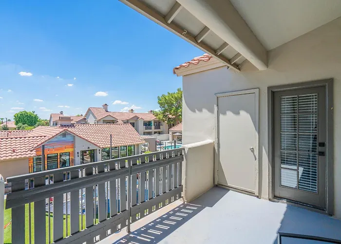 Apartment Desert Oasis Near Tpc Poo Balcony Parking Wd