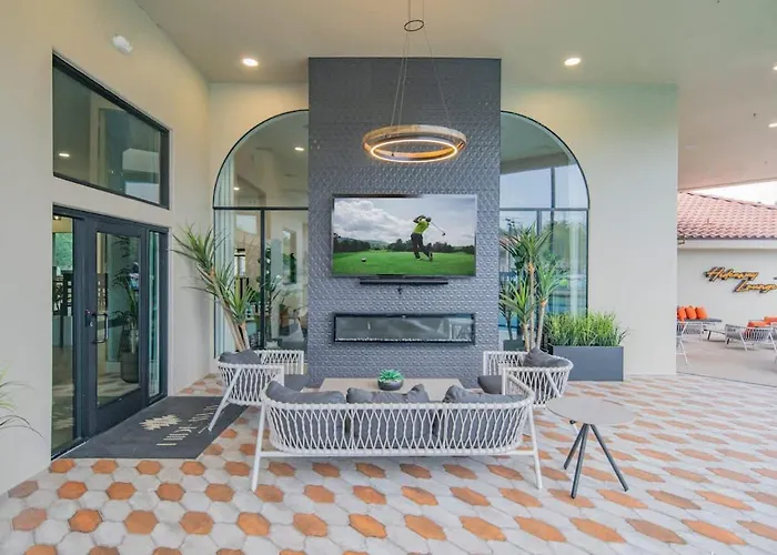 Desert Oasis Near Tpc Poo Balcony Parking Wd *